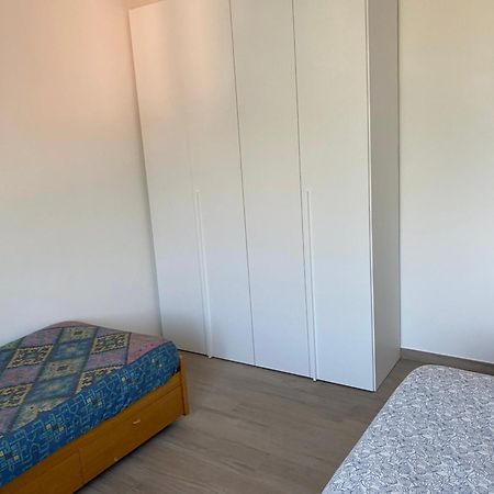 Appartamento Sosta Sul Lago Lezzeno Exterior foto