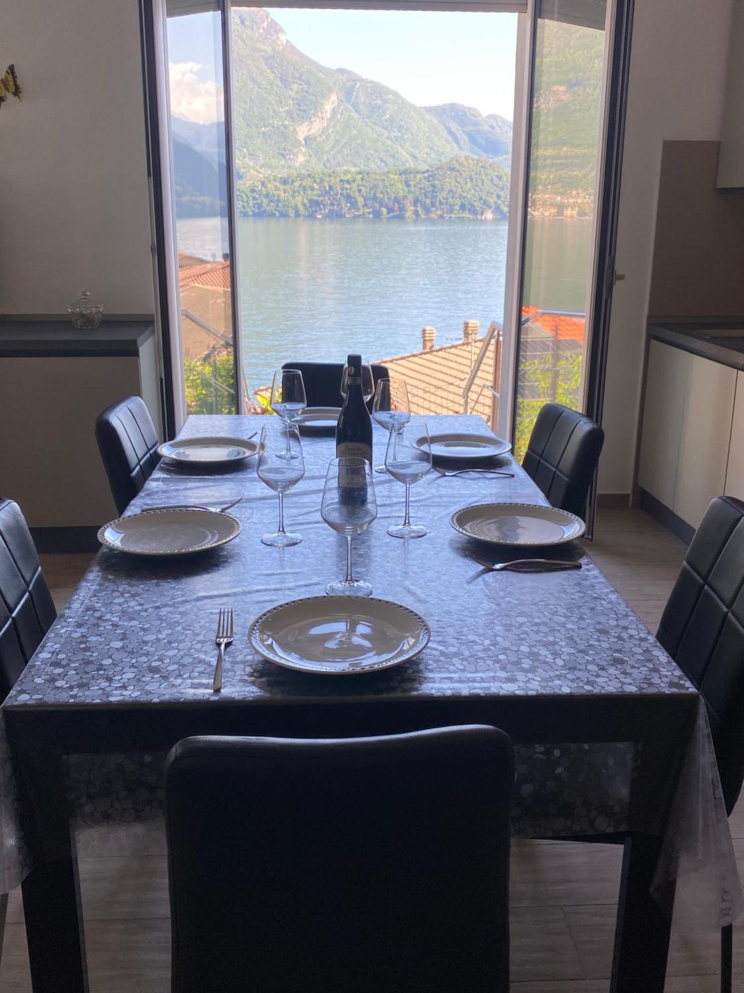 Appartamento Sosta Sul Lago Lezzeno Exterior foto