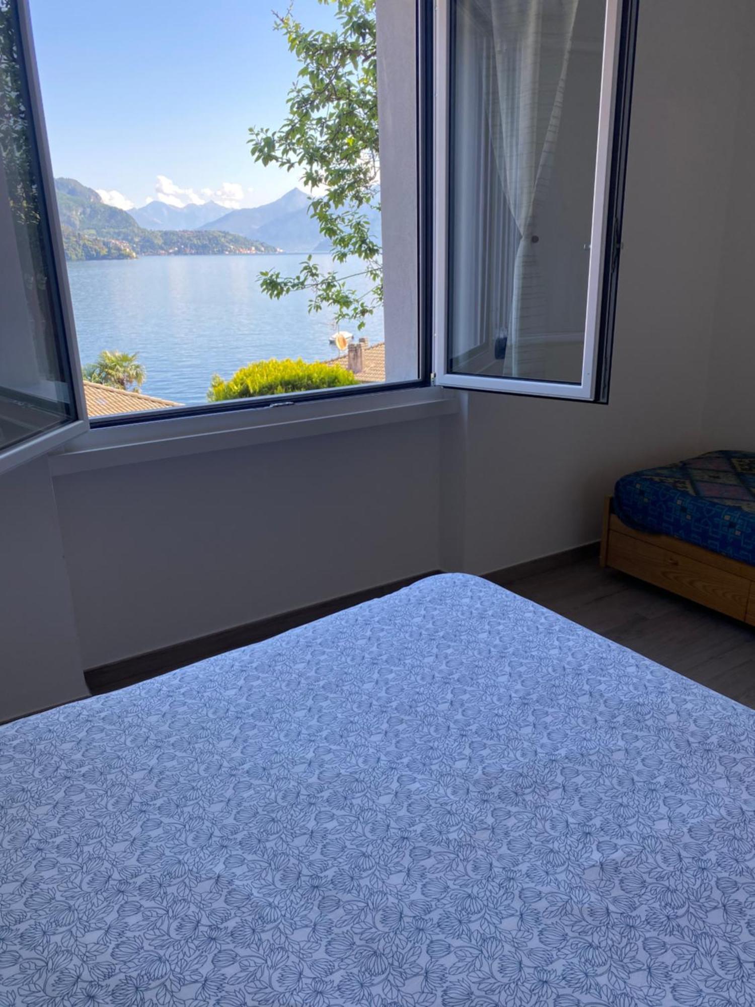 Appartamento Sosta Sul Lago Lezzeno Exterior foto